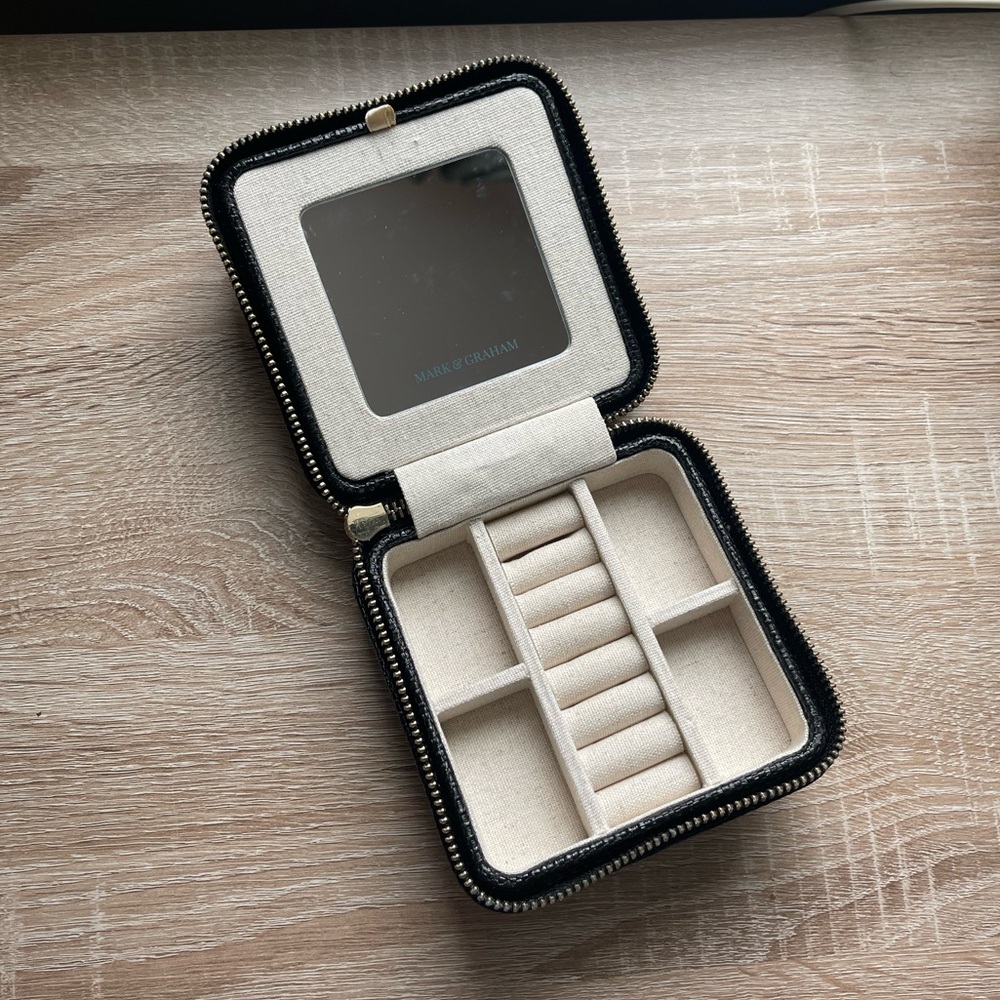Mark & Graham Small Jewelry Travel Case - No Monogram